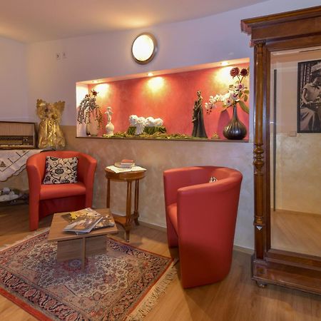Hotel Ristorante Rostica Bad Urach Εξωτερικό φωτογραφία