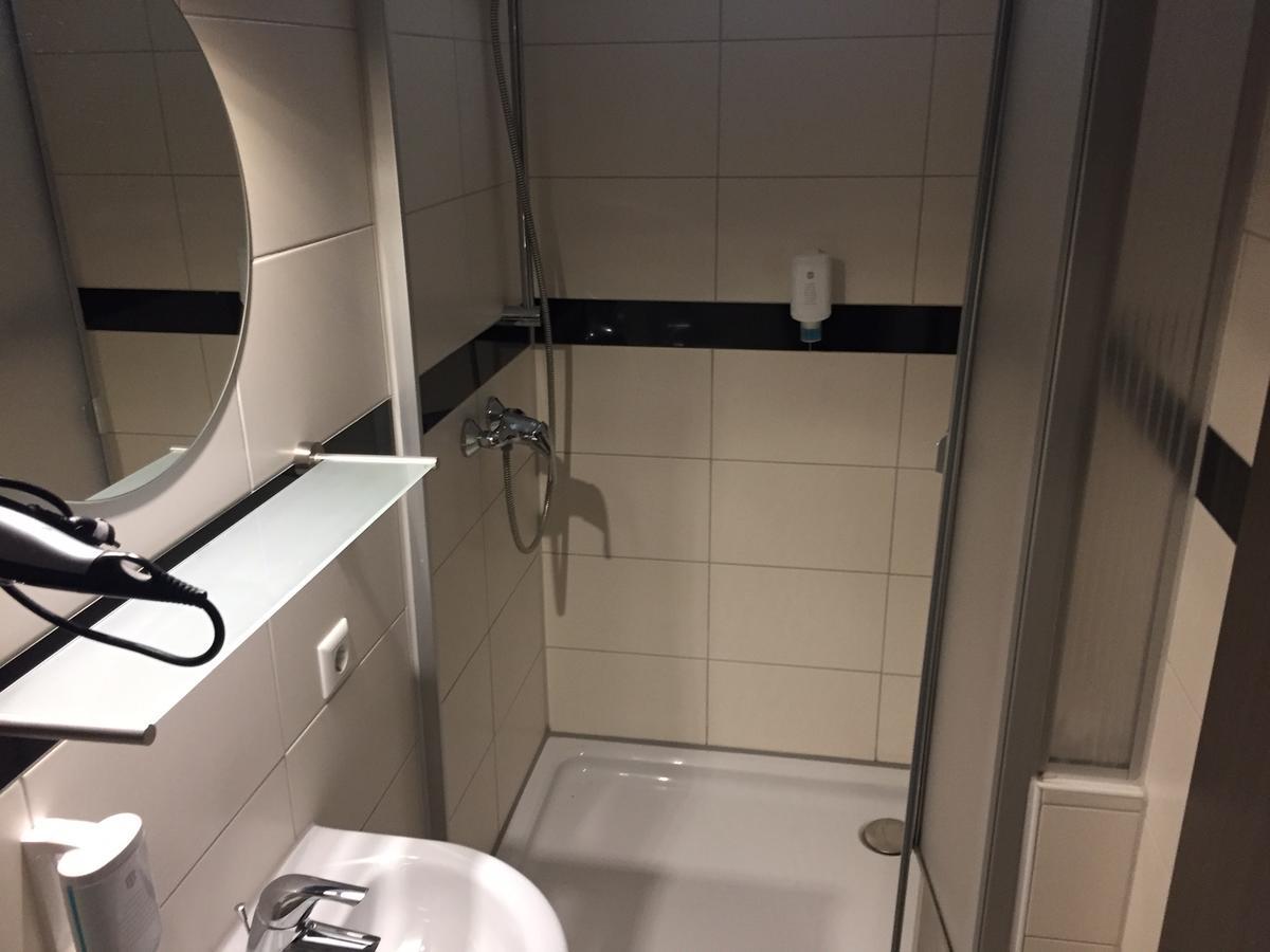 Hotel Ristorante Rostica Bad Urach Εξωτερικό φωτογραφία